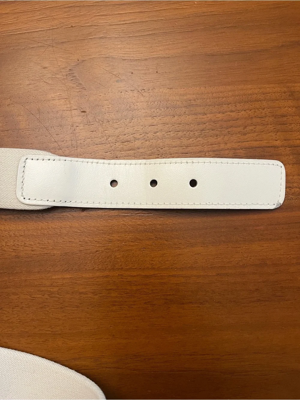 Lacoste White Leather Belt with Embossed Crocodile Detail